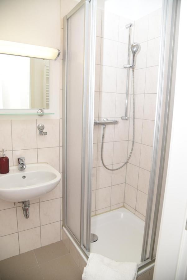 Twinhof Hotel Hamburg-Harburg Buitenkant foto