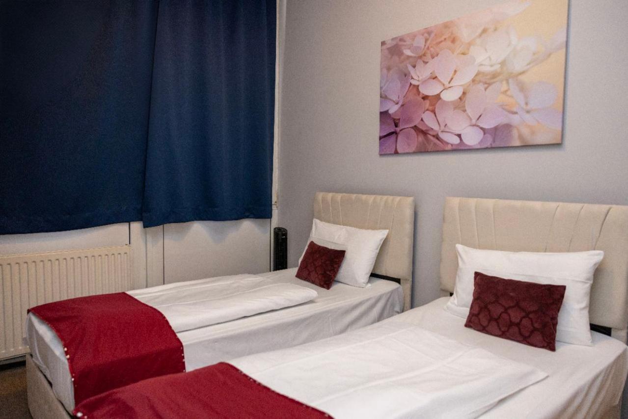 Twinhof Hotel Hamburg-Harburg Buitenkant foto